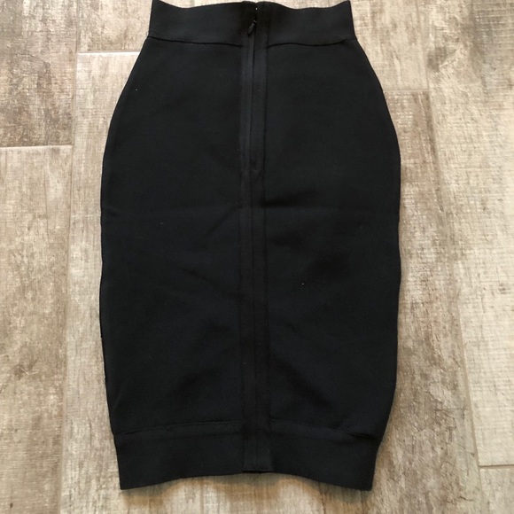 Bandage black skirt - Picture 2 of 3